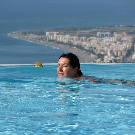 Villa Perla Blanca Sayalonga 外观 照片