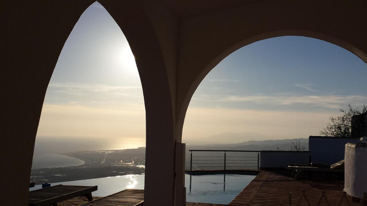 Villa Perla Blanca Sayalonga 外观 照片