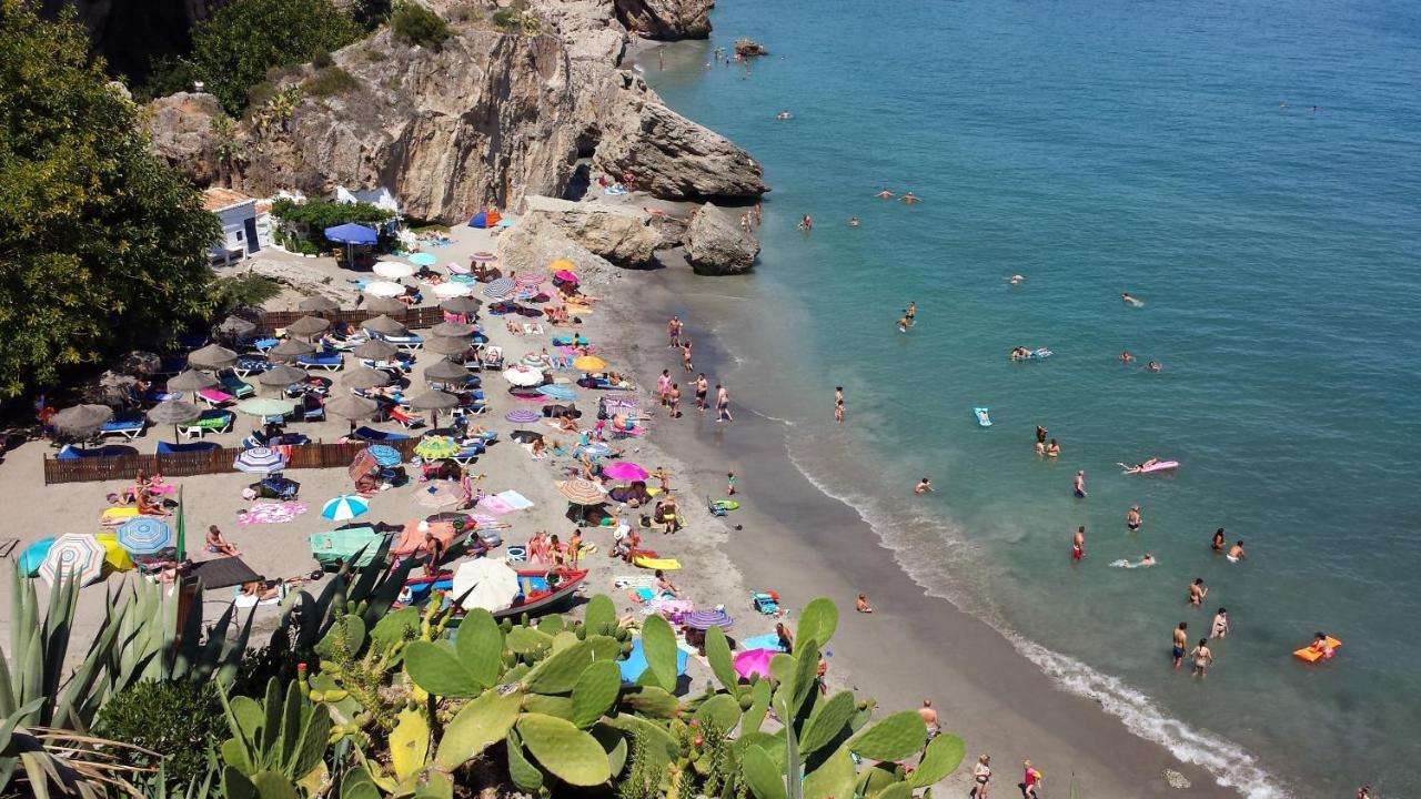 Villa Perla Blanca Sayalonga 外观 照片