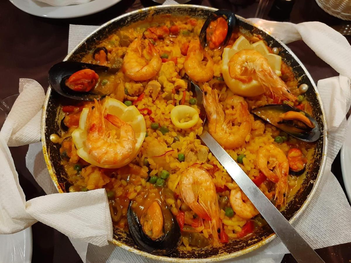 Villa Perla Blanca Sayalonga 外观 照片